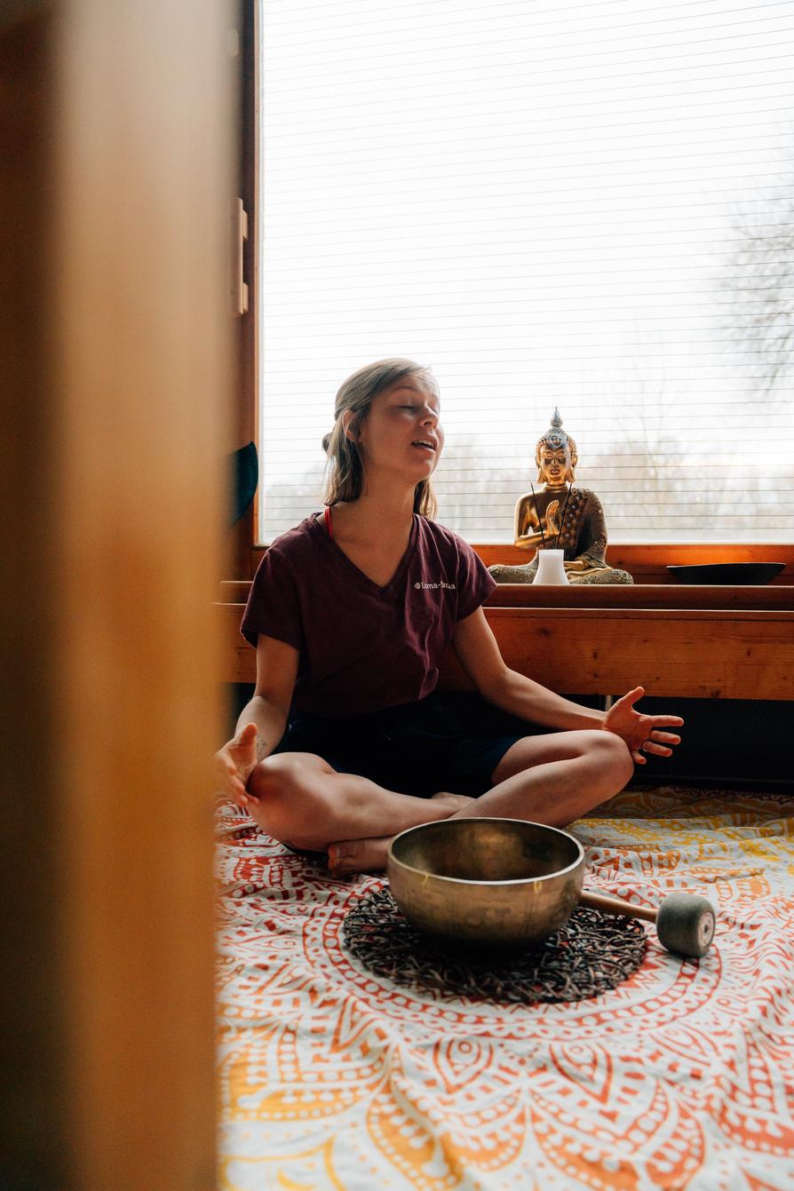 Yoga in der Saunaanlage