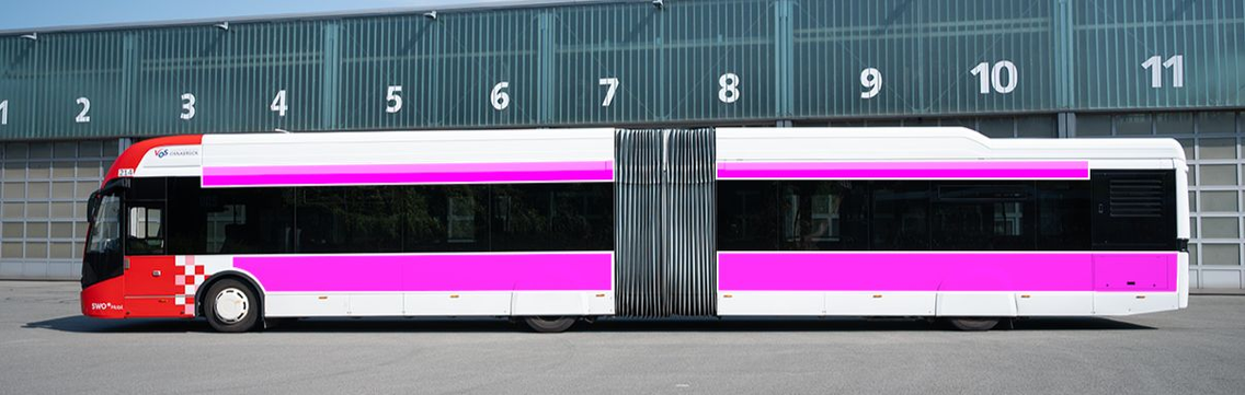 Buswerbung auf einem E-Bus - Teilgestaltung