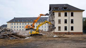 Abrissarbeiten in der Winkelhausenkaserne