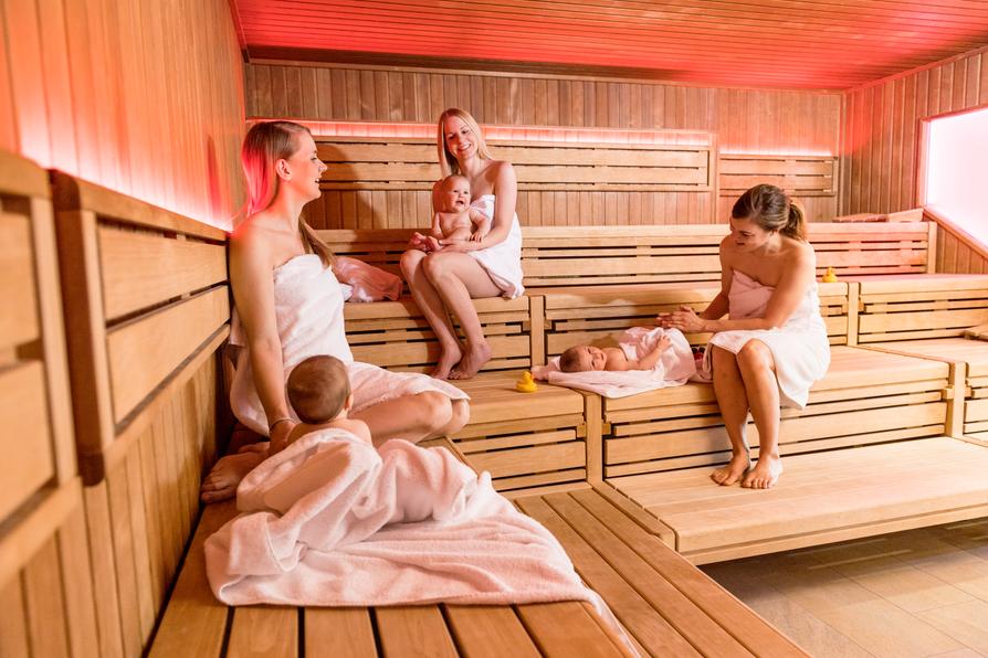 Babysauna in der Loma-Sauna