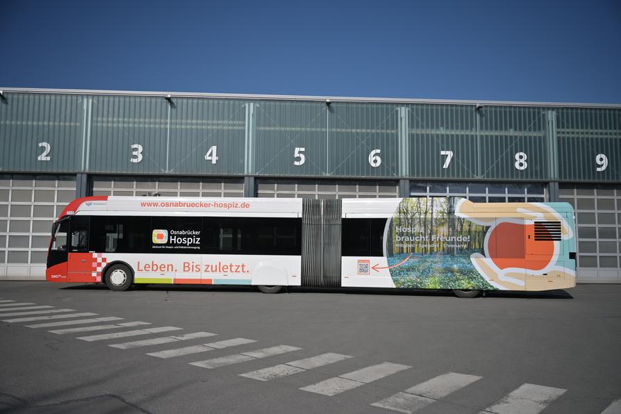 Ein E-Bus für das Osnabrücker Hospiz: So sah der Gewinnerbus der ersten Auflage des Stadtwerke-Vereinsbus-Wettbewerbs aus. 