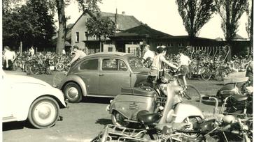 Parkplatz  © Eigener Bestand, Fotograf: Unbekannt