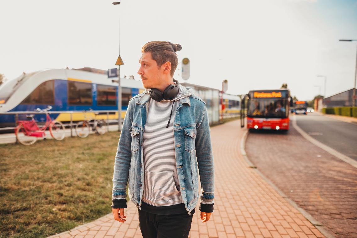 Bus und Bahn in Stadt und Landkreis Osnabrück clever kombiniert.