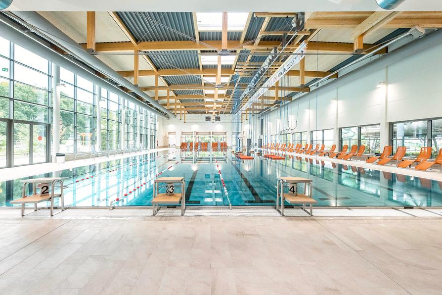 33 Meter Becken in der Sportwelt des Nettebades