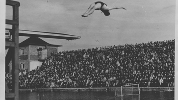 Sprungkunst im Moskaubad © NLA OS, Slg 71, Nr. 36, Bild 6, Fotograf: Unbekannt