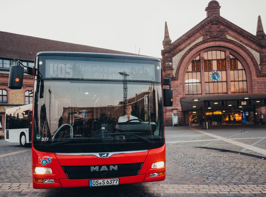 Bus der VOS am Hauptbahnhof Osnabrück
