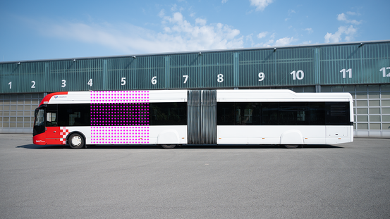 Buswerbung auf einem E-Bus - TrafficBoards