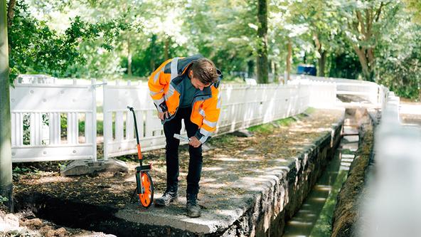 SWO Netz Mitarbeiter an einer Baustelle